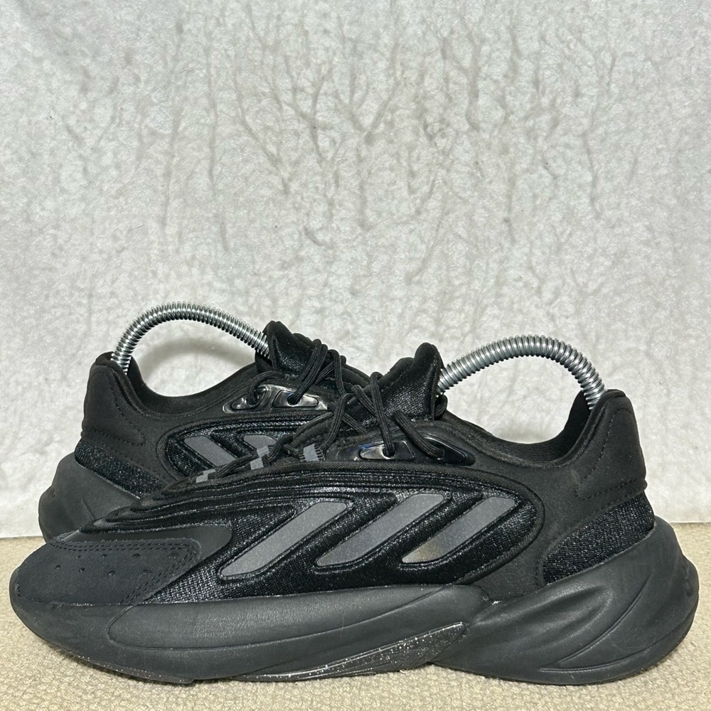 Adidas Originals Mens Ozelia Core Black Carbon Training Sneakers Shoes SZ US 7 - Picture 7 of 11